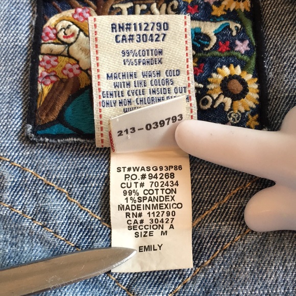 True Religion Emily Denim Jacket - Picture 13 of 15